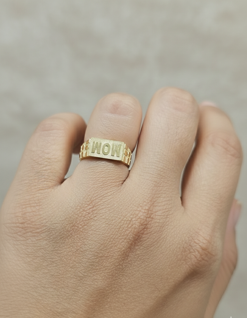 10KT Mom Nugget Style Ring