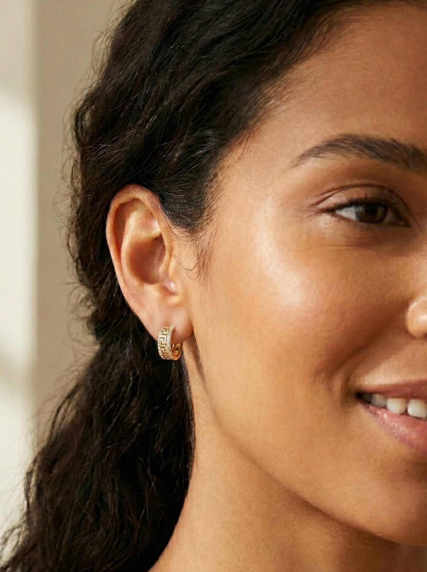 10KT Gold Greek Huggies