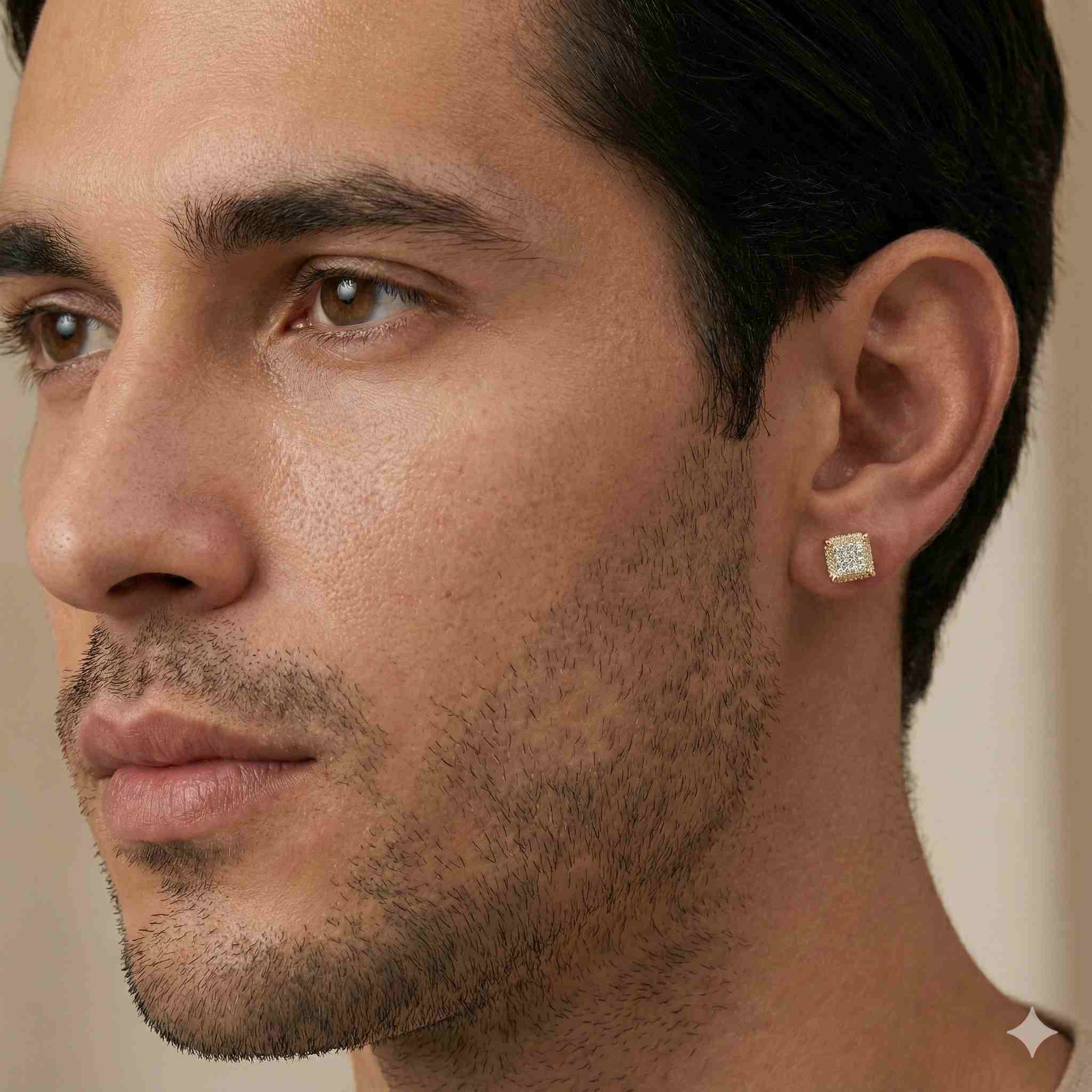 10 KT 0.70 CTW Square Studs