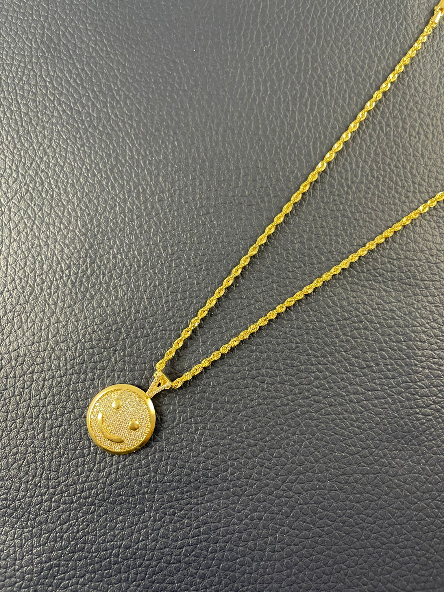 10KT Emoji Pendant and Chain Set - NL Gold Factory